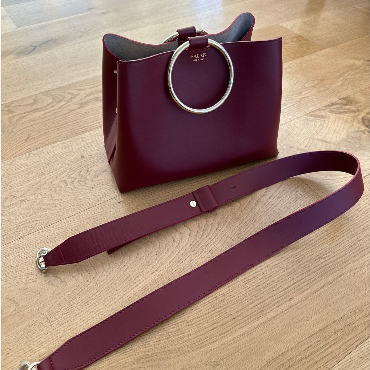 Salar Milano - Serra Ring Handle Bag With Crossbody Strap In Burgandy Red